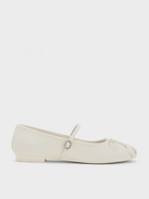 Charles & Keith Bow Mary Jane Flats Pembe | MHAF-45329