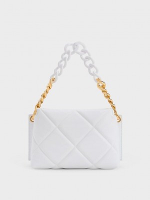 Charles & Keith Danika Tıknaz Chain Yastıklı Bag Beyaz | COVN-25986