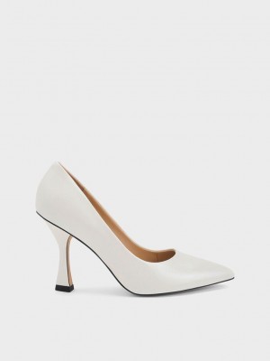 Charles & Keith Deri Flare Heel Pumps Beyaz | TVSG-03652