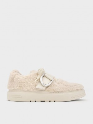 Charles & Keith Gabine Deri Furry Sneakers Bej Rengi | SVUF-21860