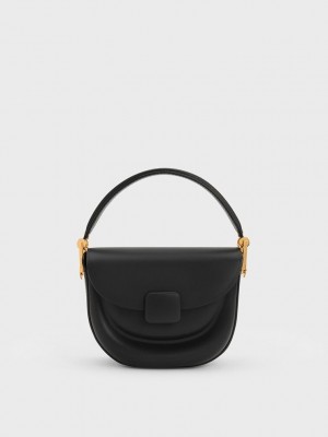 Charles & Keith Koa Half-Moon Saddle Bag Siyah | DPCJ-91328