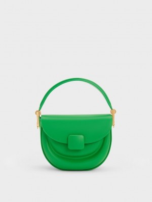Charles & Keith Koa Half-Moon Saddle Bag Yeşil | SMED-08652