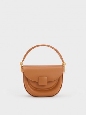 Charles & Keith Koa Half-Moon Saddle Bag Çikolata | BCKL-51408