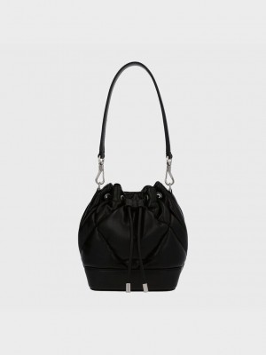 Charles & Keith Lin Kapitone Chain-Handle Bucket Bag Siyah | KWLQ-13486