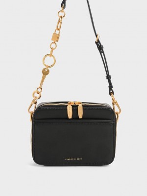 Charles & Keith Lock & Key Chain Handle Bag Siyah | TQXD-54710