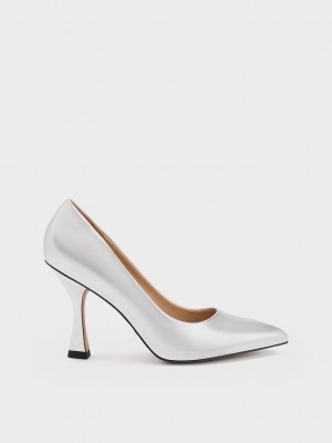 Charles & Keith Metallic Deri Flare Heel Pumps Gümüş | NPRU-89502