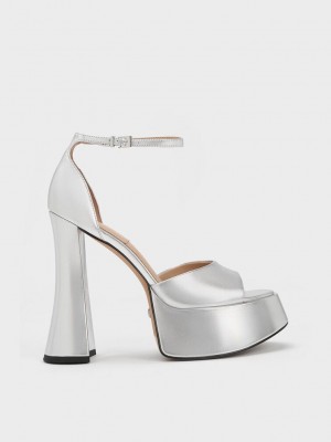 Charles & Keith Michelle Metallic Deri Platform Sandals Gümüş | XQUE-10976