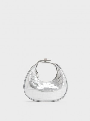 Charles & Keith Mini Croc-Effect Metallic Moon Bag Gümüş | WAFS-09816