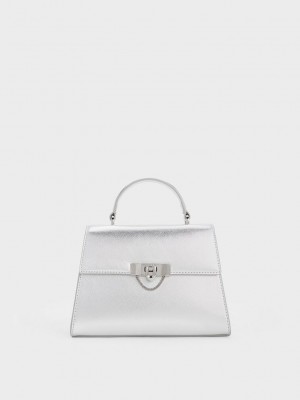 Charles & Keith Tallulah Metallic Trapeze Top Handle Bag Gümüş | KCYO-49760